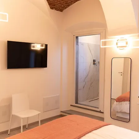 Belvedere 237a Lakeview Luxury גיפה