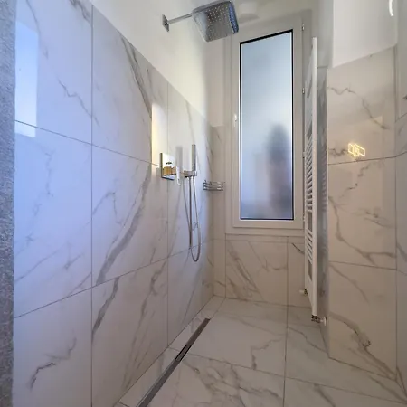 Apartamento Belvedere 237a Lakeview Luxury