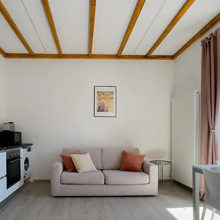 Belvedere 237a Lakeview Luxury Apartamento