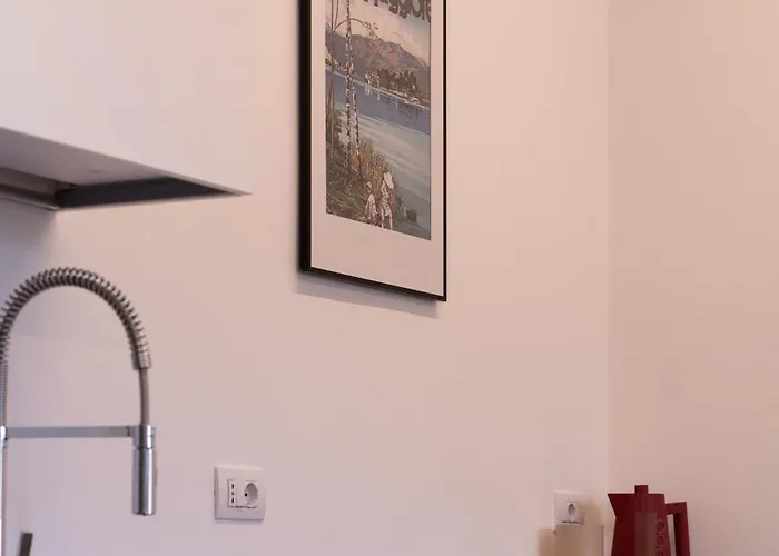 Belvedere 237a Lakeview Luxury *