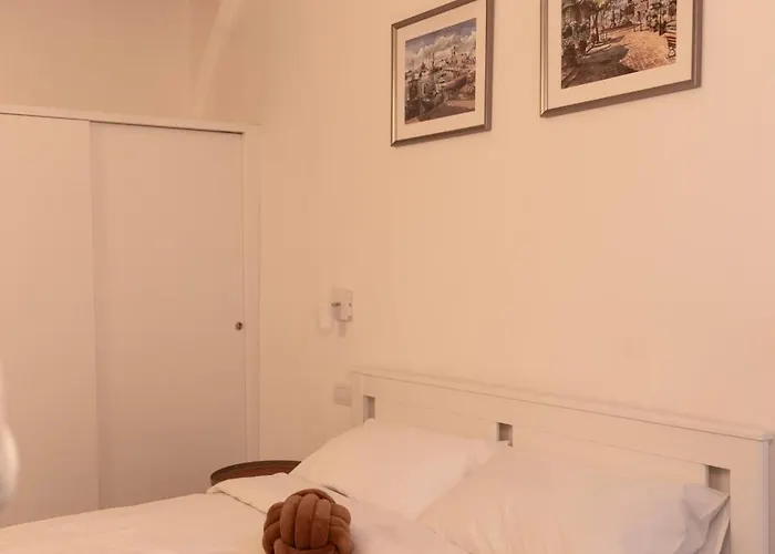 Belvedere 237a Lakeview Luxury