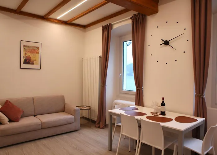 Belvedere 237a Lakeview Luxury *